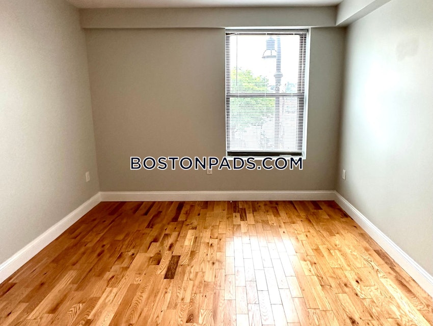 Worcester - 1 Bed, 1 Bath - Image 4