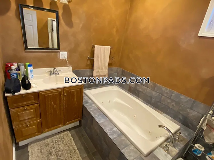 Albion St., Somerville