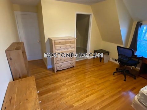 Albion St. Somerville photo 6