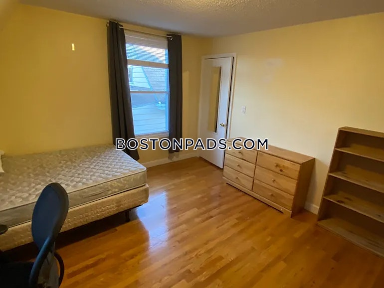 Albion St. Somerville