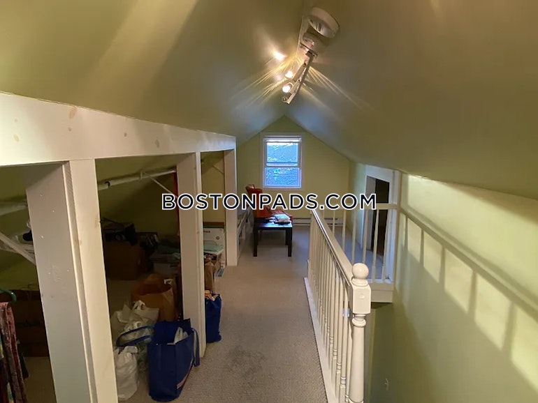 Albion St. Somerville