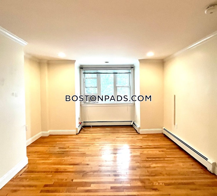 Lexington St., Boston