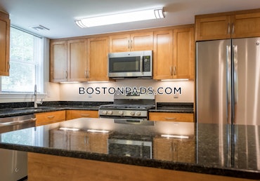 West Roxbury, Boston, MA - 2 Beds, 1 Bath - $3,710 - ID#54681