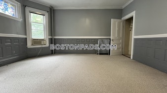 University Rd. Brookline