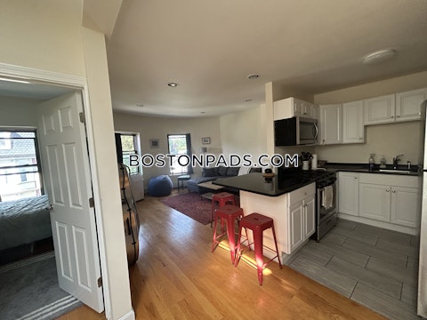 Dudley St. Boston photo 3