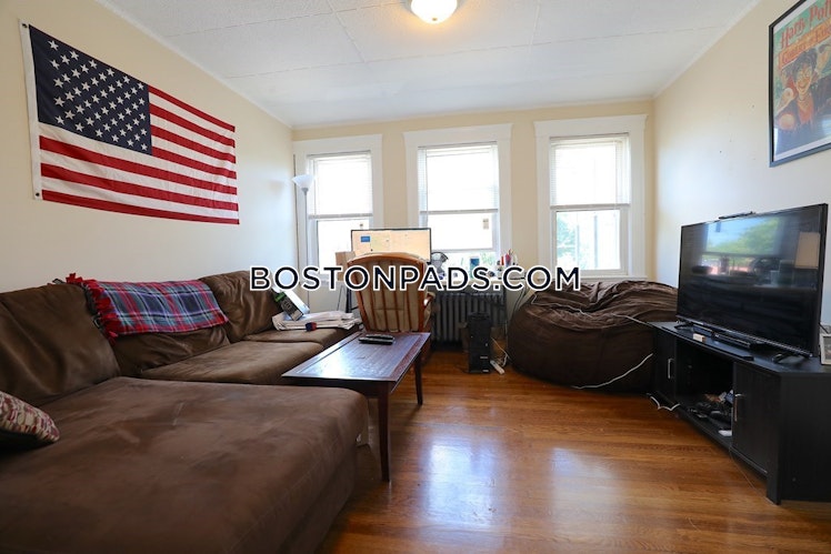 Nonantum St., Boston