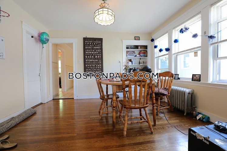 Nonantum St., Boston