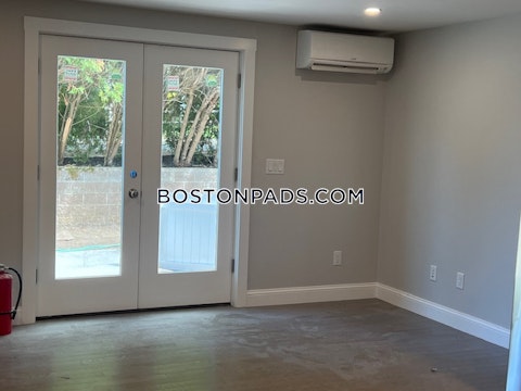 Bank St. Harwich photo 4