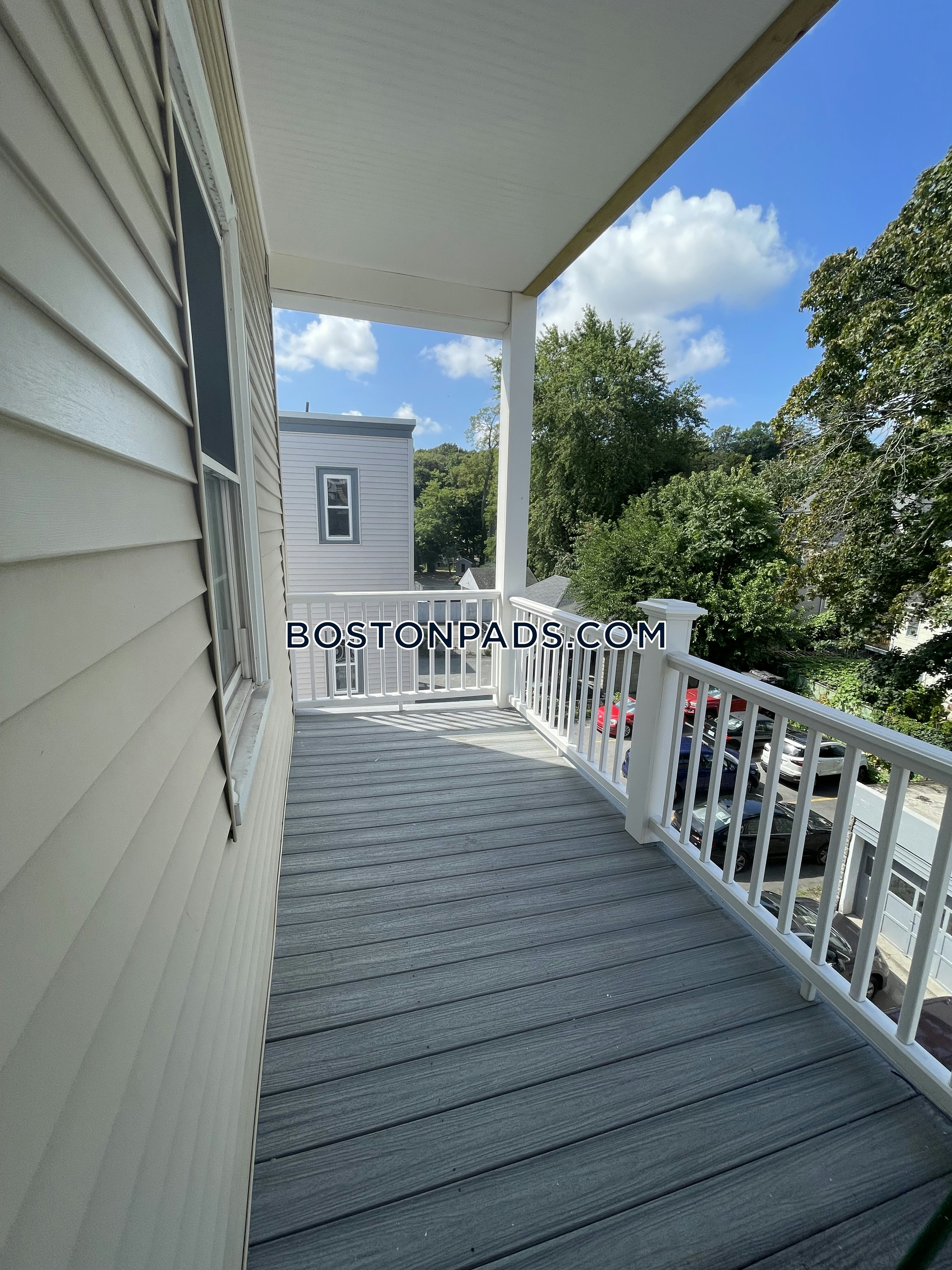 Boston - 2 Beds, 1 Baths