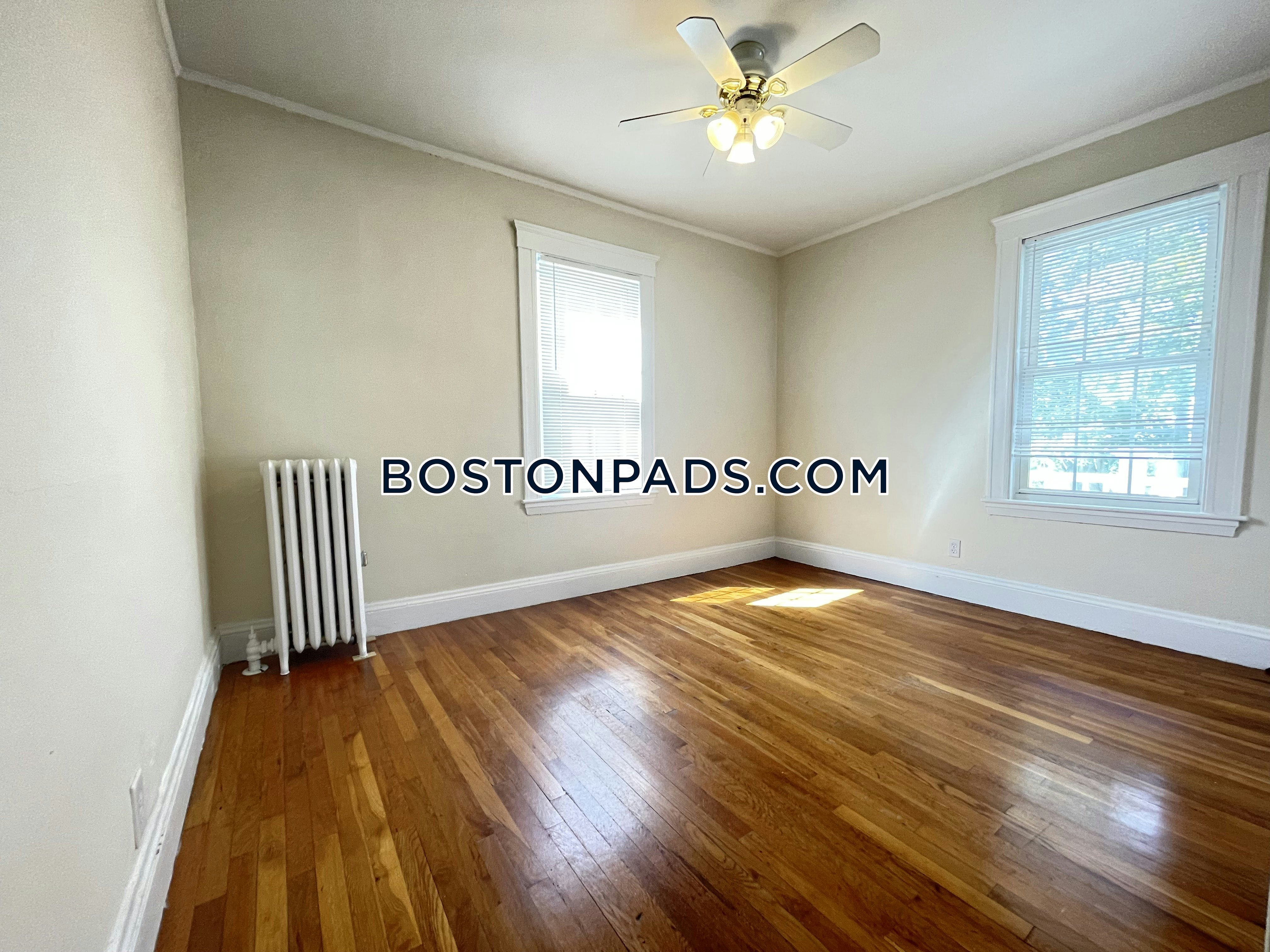 Boston - 2 Beds, 1 Baths