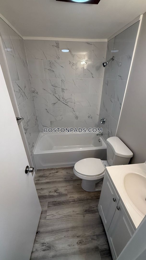 Webster - 2 Beds, 1 Baths