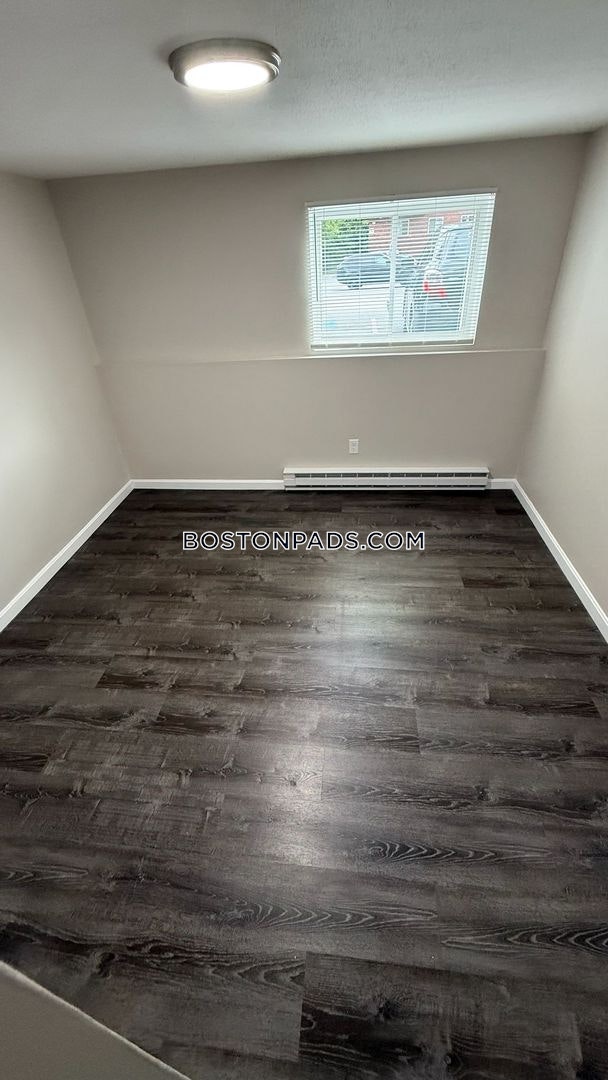 Webster - 2 Beds, 1 Baths