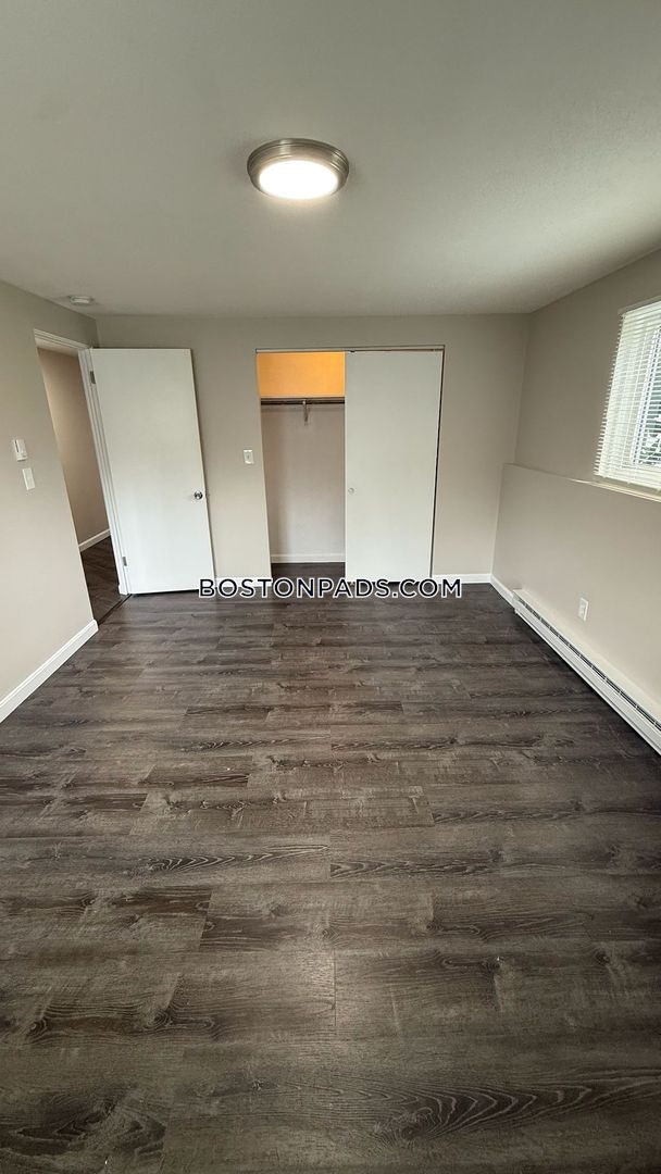 Webster - 2 Beds, 1 Baths