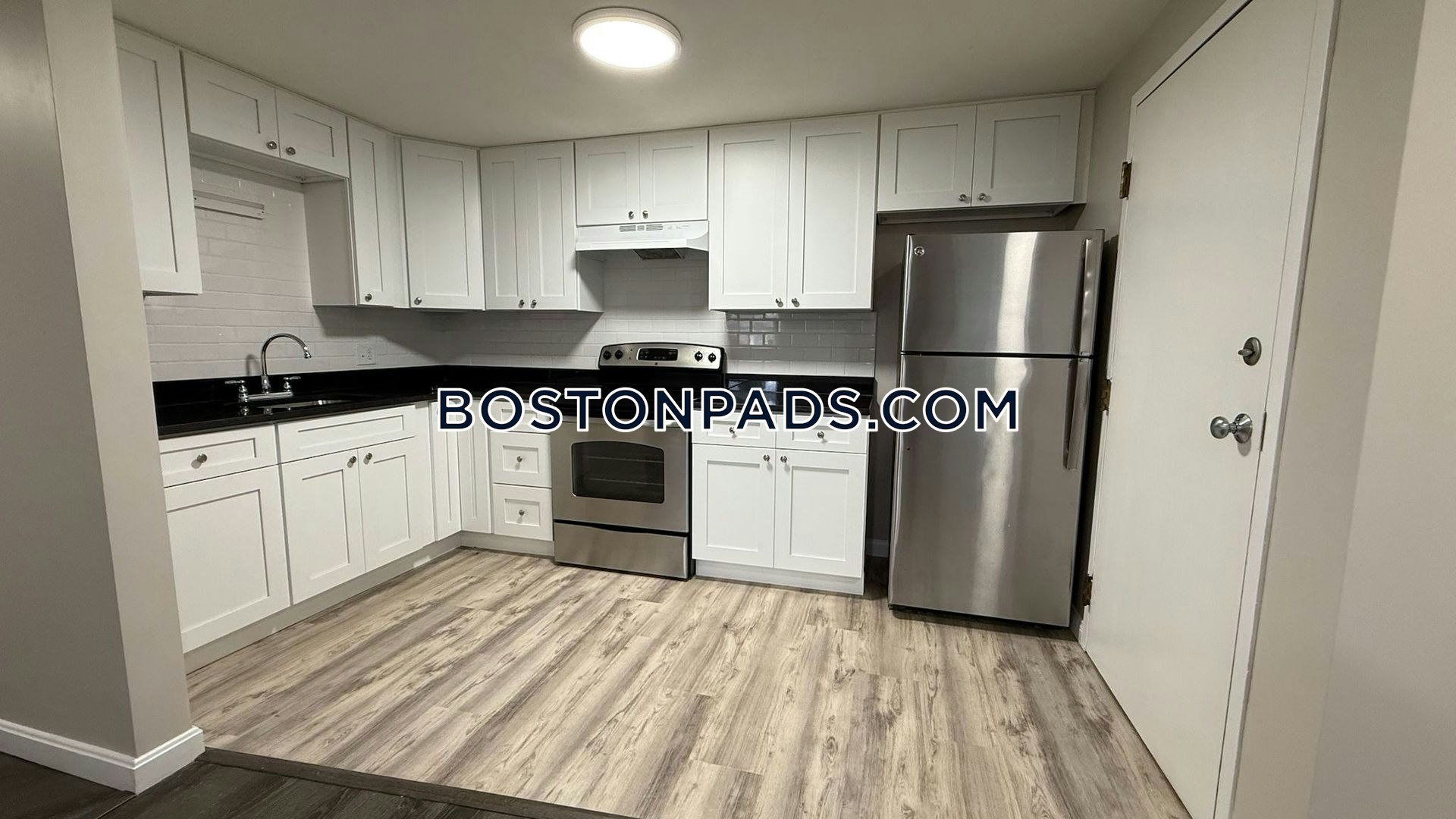 Webster - 2 Beds, 1 Baths