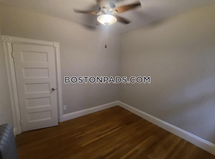 Massachusettts Ave., Cambridge