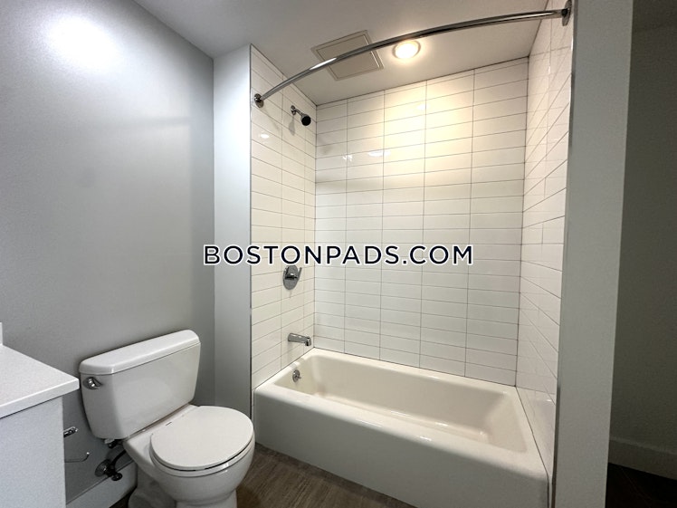 Tremont St., Roxbury Crossing