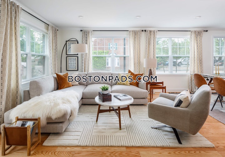 brookline-1-bed-1-bath-chestnut-hill-3370-8011014 