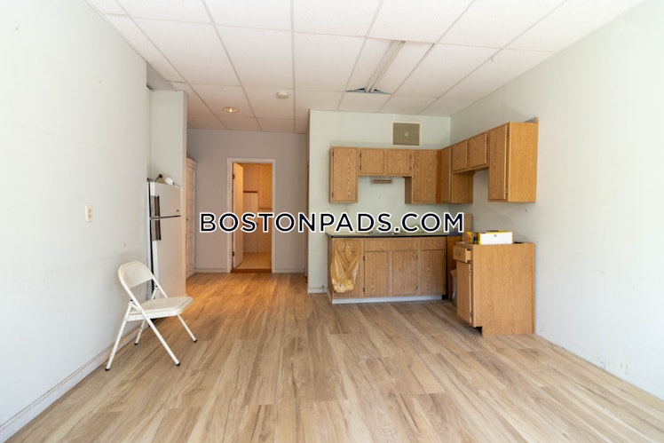 Leamington Rd., Boston