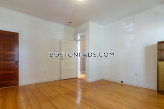 Leamington Rd. Boston