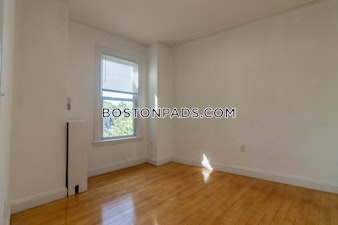 Leamington Rd. Boston