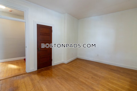 Leamington Rd. Boston photo 10