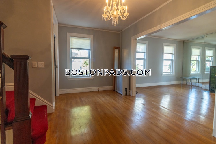 Leamington Rd., Boston