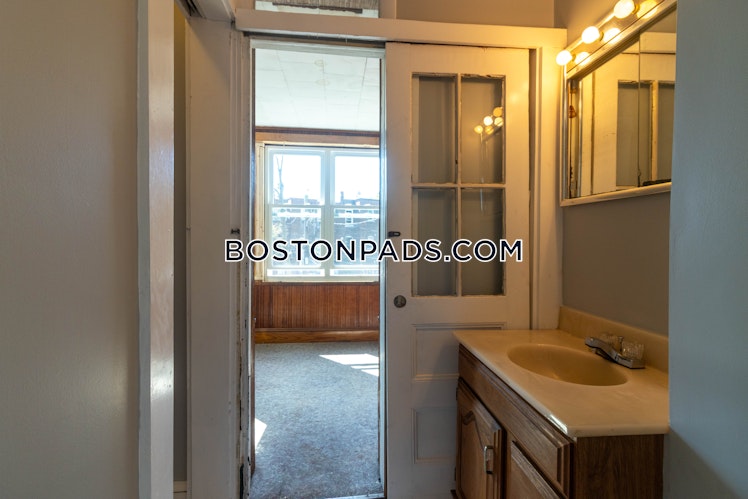 Leamington Rd., Boston