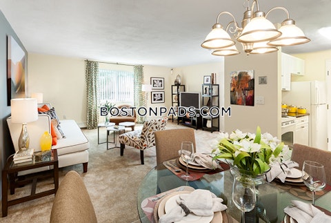 Messenger St. Plainville photo 3