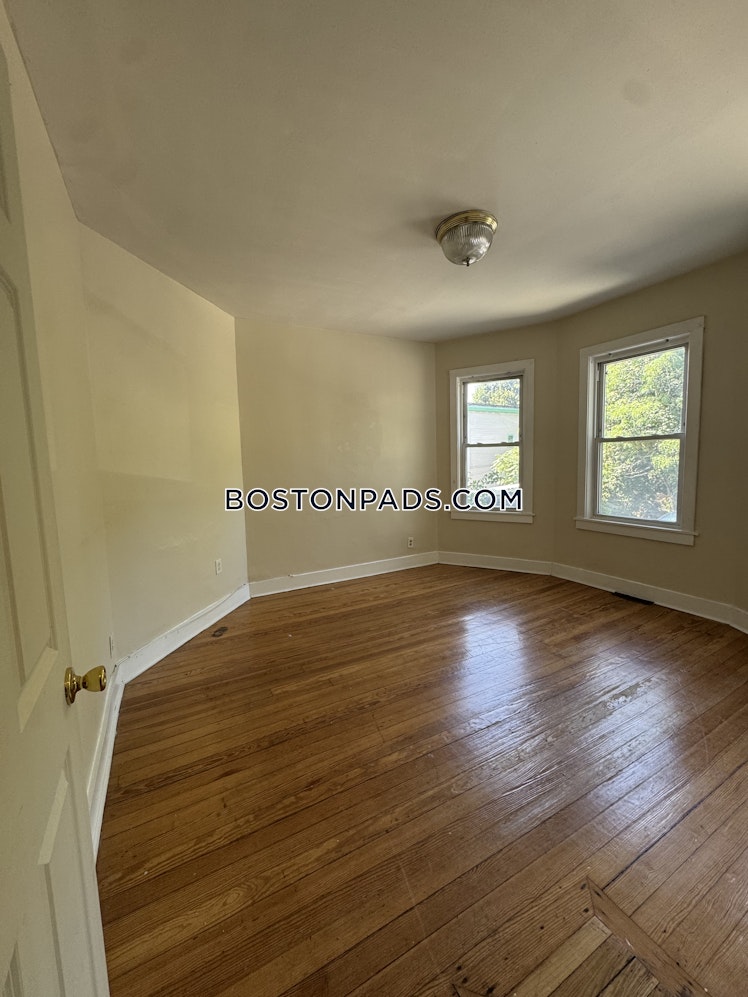 Bucknam St., Roxbury Crossing