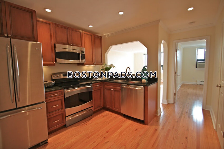 CAMBRIDGE - HARVARD SQUARE - 4 Beds, 1 Bath - Image 30