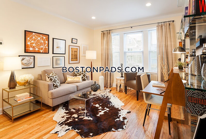 CAMBRIDGE - HARVARD SQUARE - 4 Beds, 1 Bath - Image 12