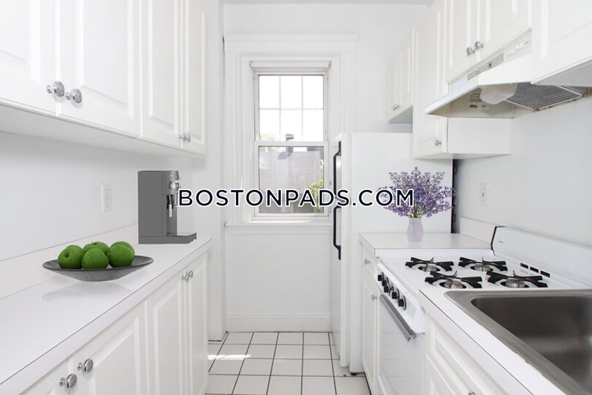 CAMBRIDGE - HARVARD SQUARE - 4 Beds, 1 Bath - Image 20