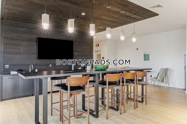 Worcester - $2,155+ /mo