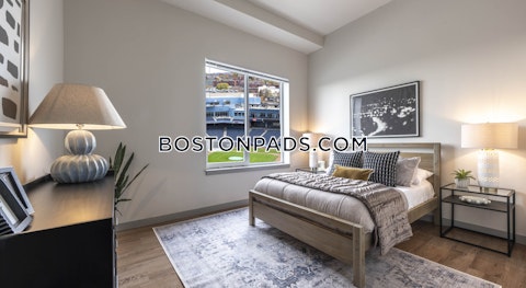 Green St. Worcester photo 10