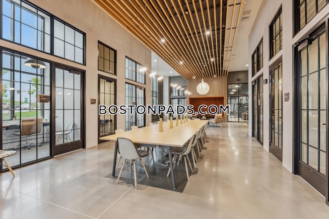 Worcester - $2,155+ /mo