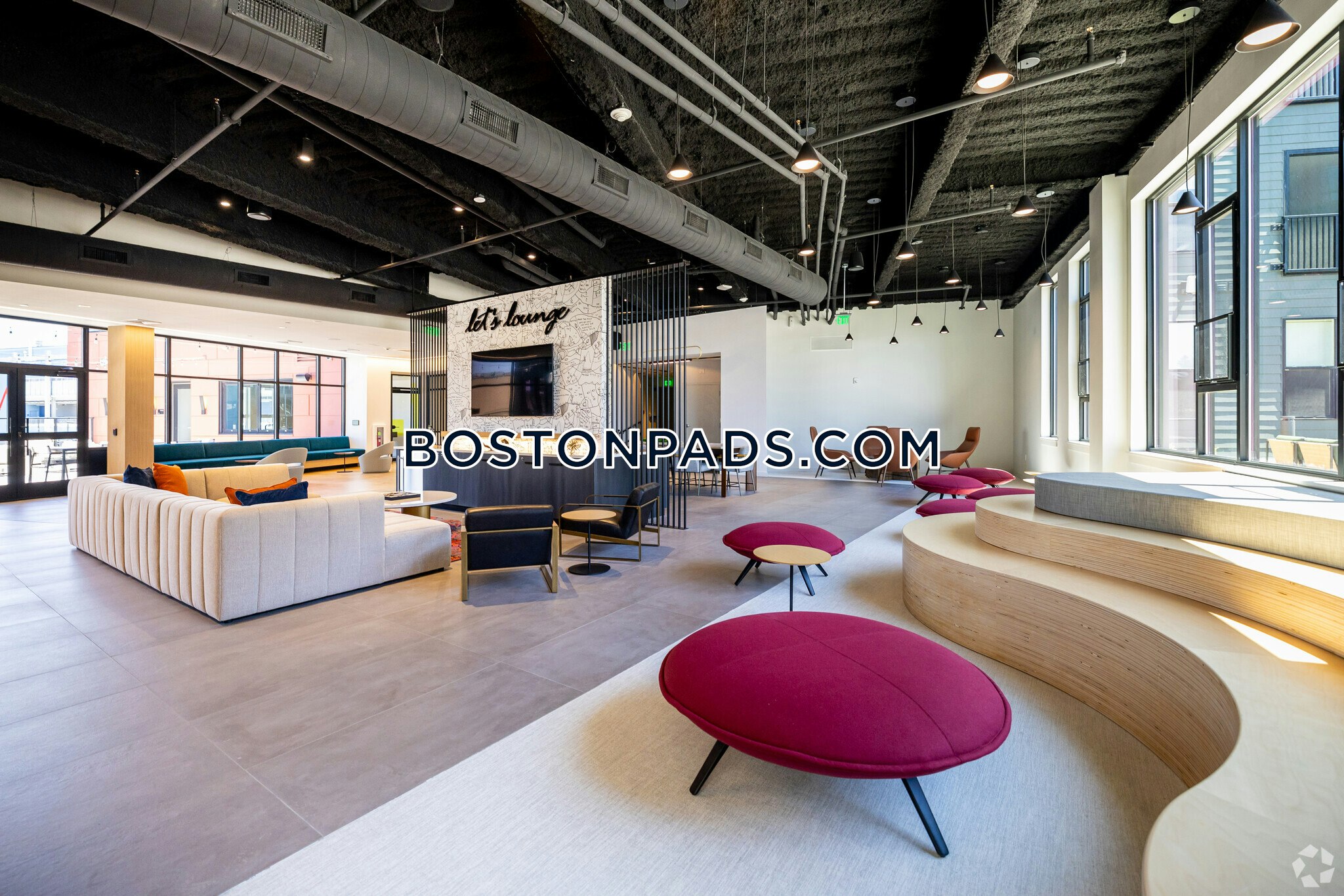 Worcester - 0 Beds, 1 Baths