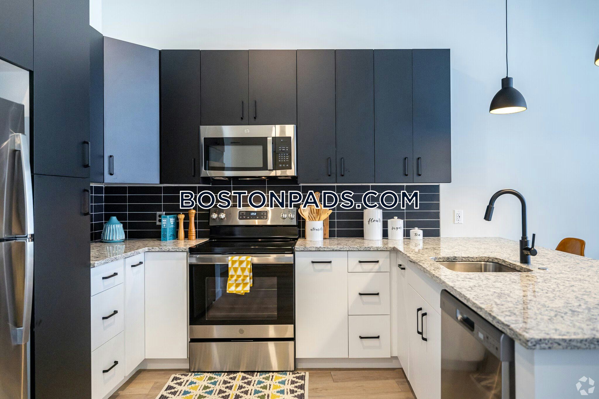 Worcester - 0 Beds, 1 Baths