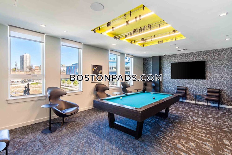 Green Island Boulevard, Worcester