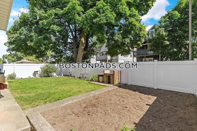 Medford - $3,825+ /mo