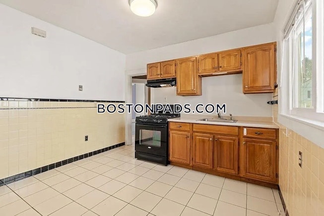 Medford - $3,825+ /mo