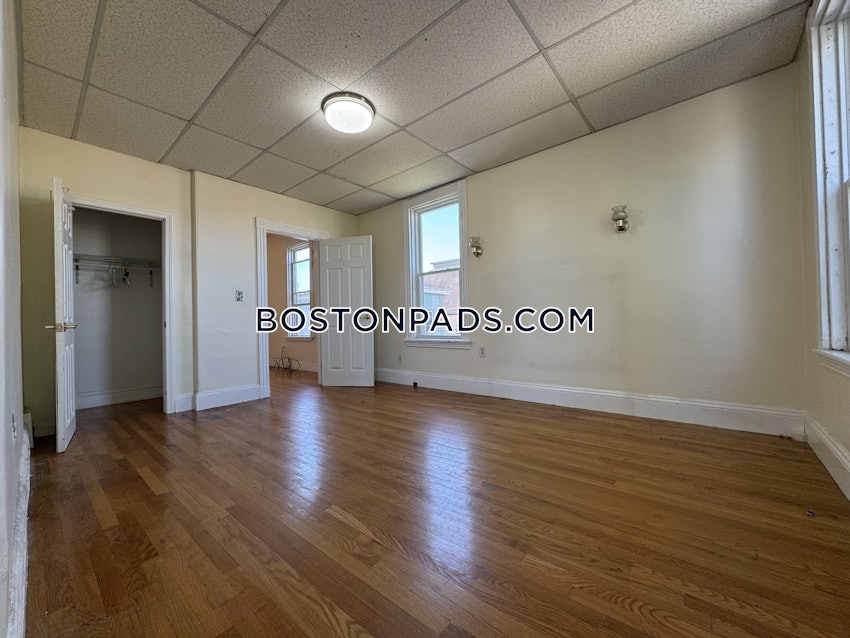 BOSTON - BRIGHTON - BRIGHTON CENTER - 4 Beds, 1 Bath - Image 29