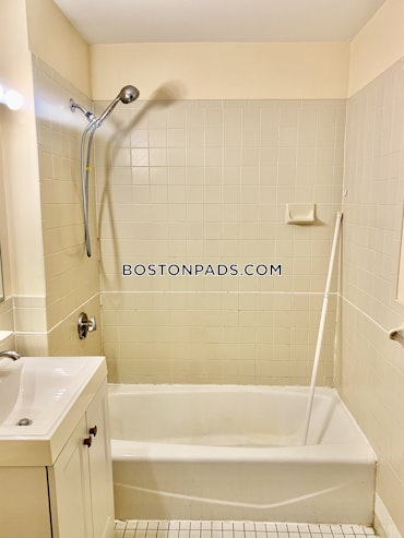 Boston - 2 Beds, 1 Baths