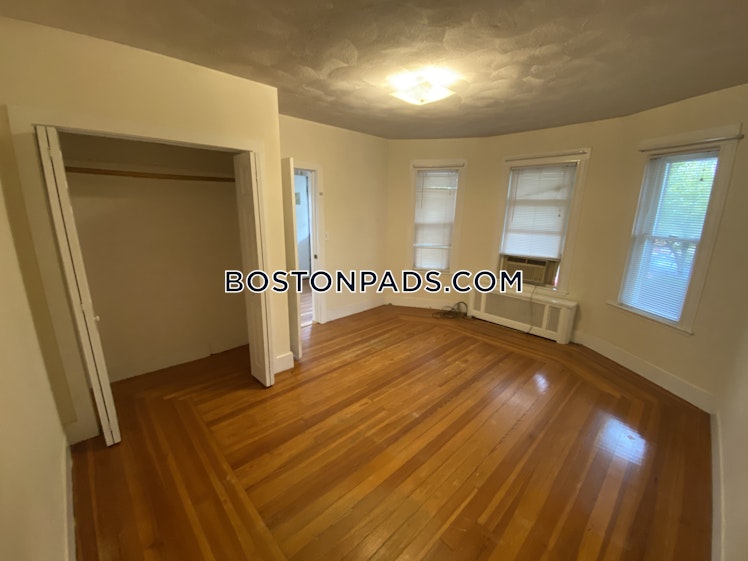 Princeton St., Medford