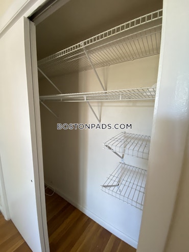 Boston - 2 Beds, 1 Baths