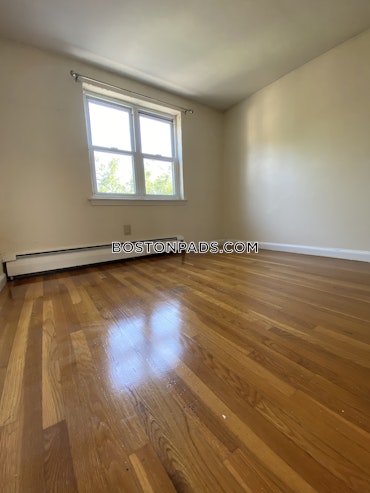 Boston - 2 Beds, 1 Baths