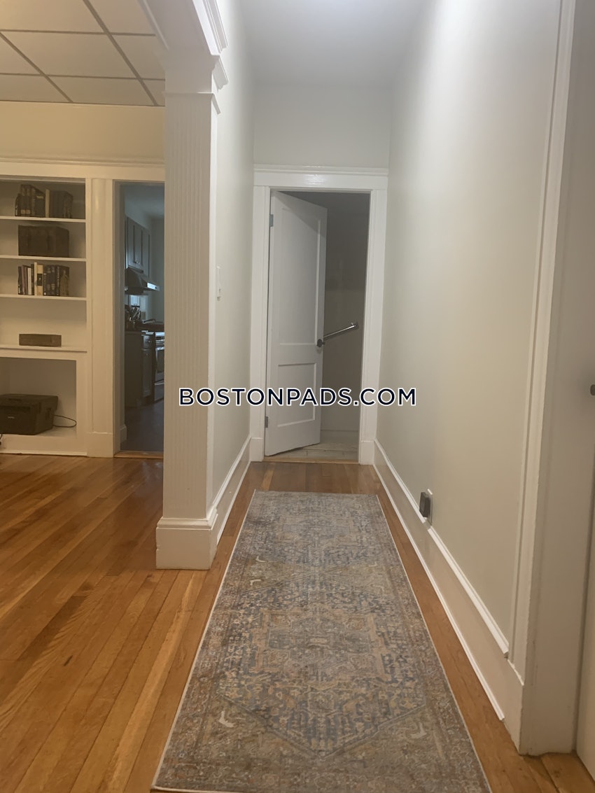 BOSTON - ALLSTON - 3 Beds, 1 Bath - Image 7