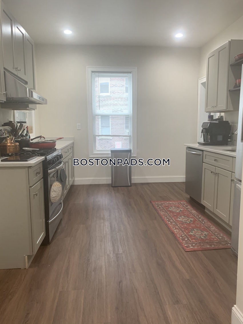 BOSTON - ALLSTON - 3 Beds, 1 Bath - Image 5