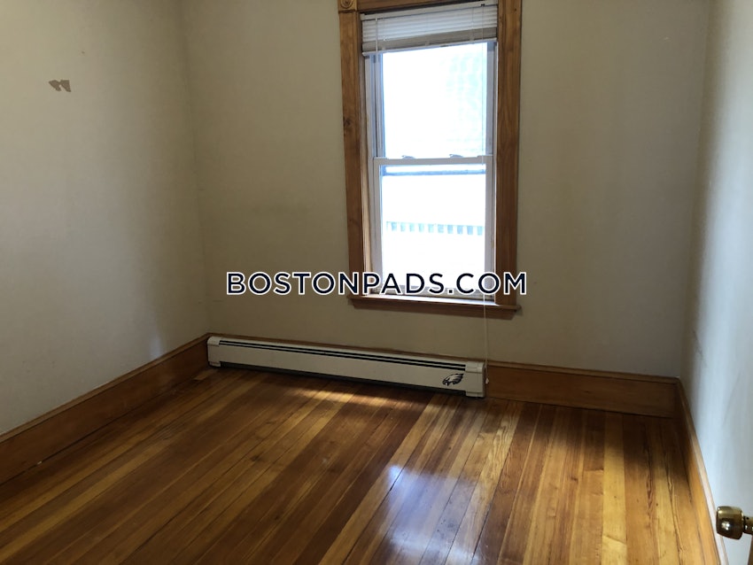 BROOKLINE- BROOKLINE VILLAGE - 4 Beds, 2 Baths - Image 12