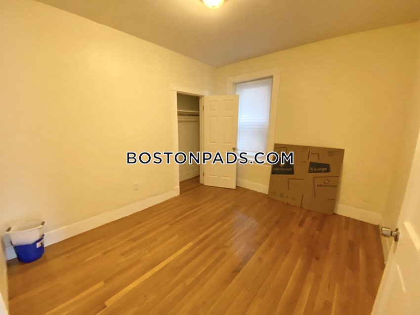 BOSTON - LOWER ALLSTON - 3 Beds, 1 Bath - Image 27