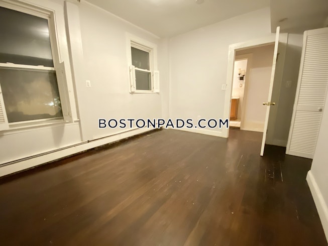 Roxbury Crossing - $4,500+ /mo